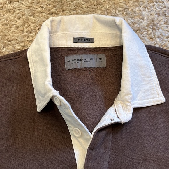 Abercrombie & Fitch Sweatshirt - Picture 2 of 3